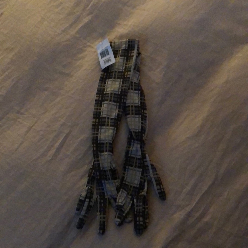 Brazen womens light material gloves